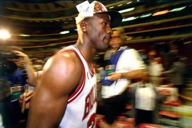 曼城欧冠出局再战英超领头羊 数据挺红军双杀